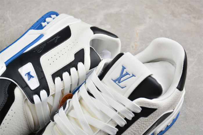 L1VV TRAINER