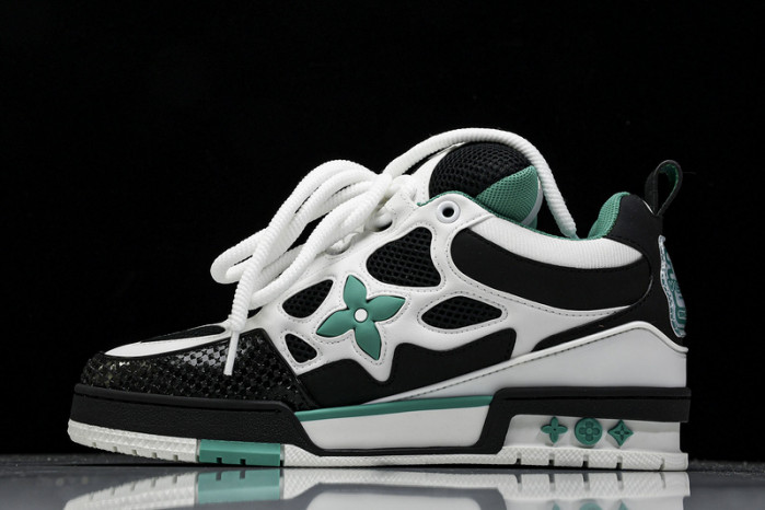 L1VV TRAINER