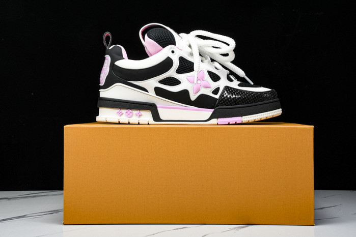 L1VV TRAINER