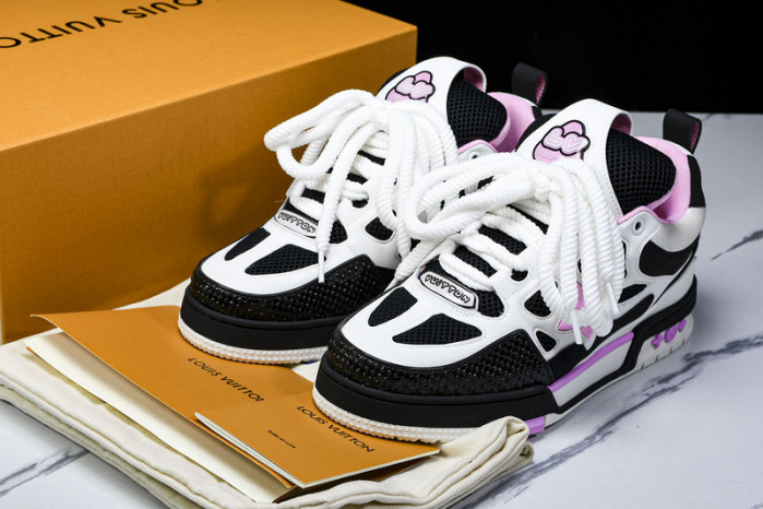 L1VV TRAINER