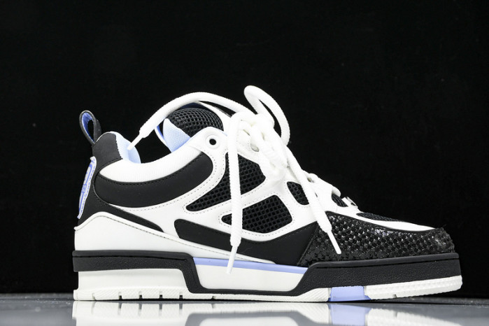 L1VV TRAINER