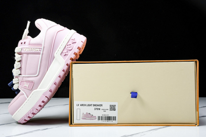 L1VV TRAINER