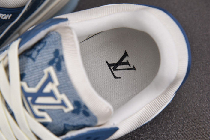 L1VV TRAINER