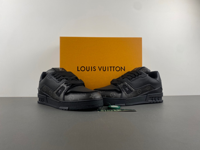L1VV TRAINER