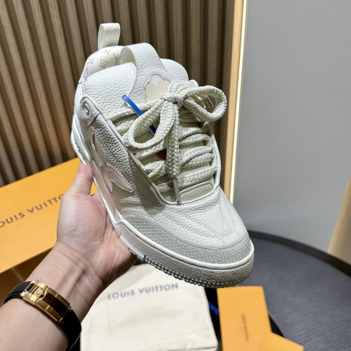 L1VV TRAINER