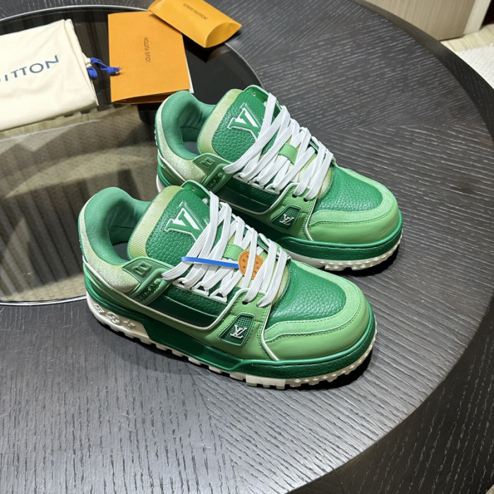 L1VV TRAINER
