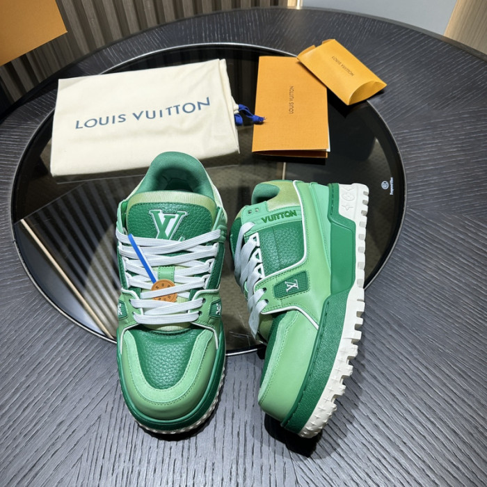 L1VV TRAINER
