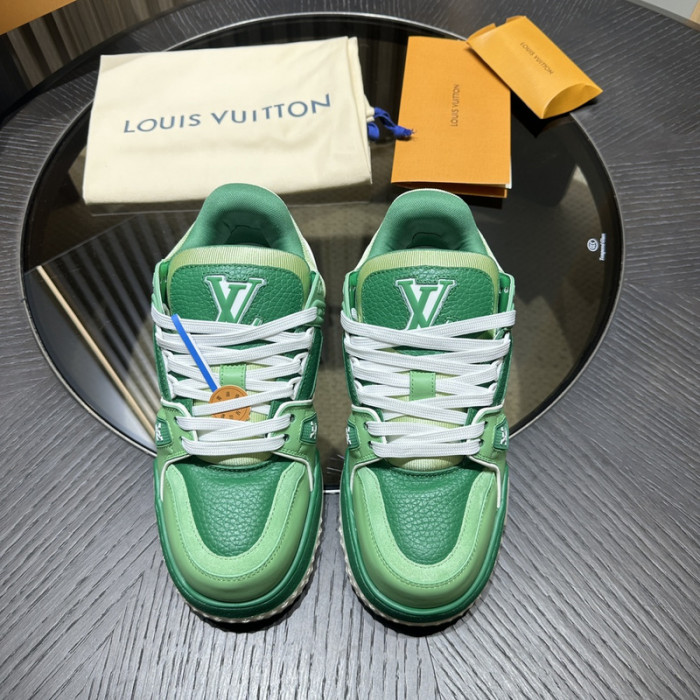 L1VV TRAINER