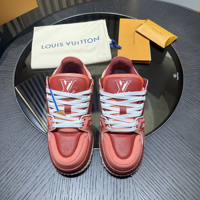 L1VV TRAINER