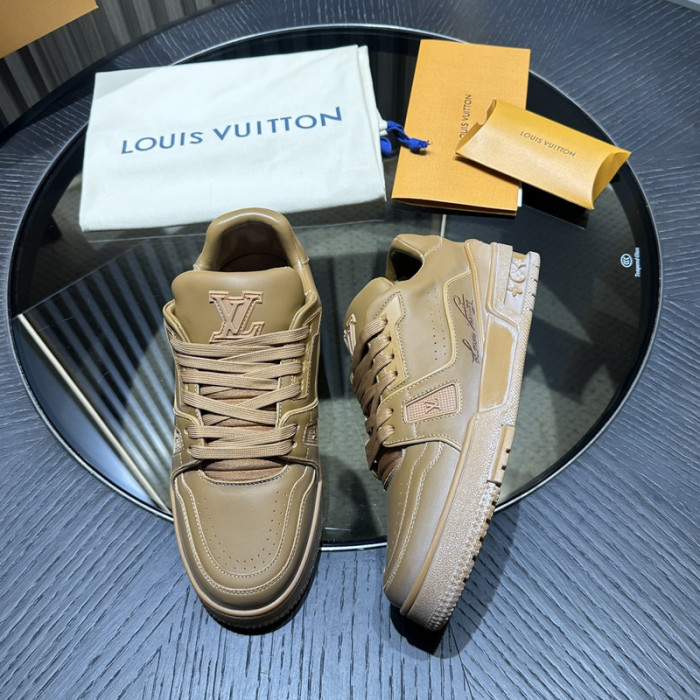 L1VV TRAINER