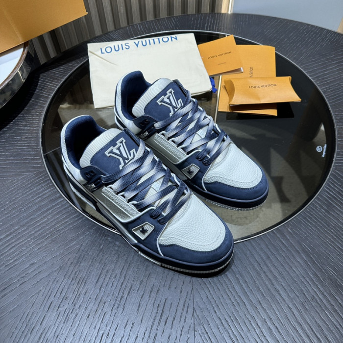 L1VV TRAINER