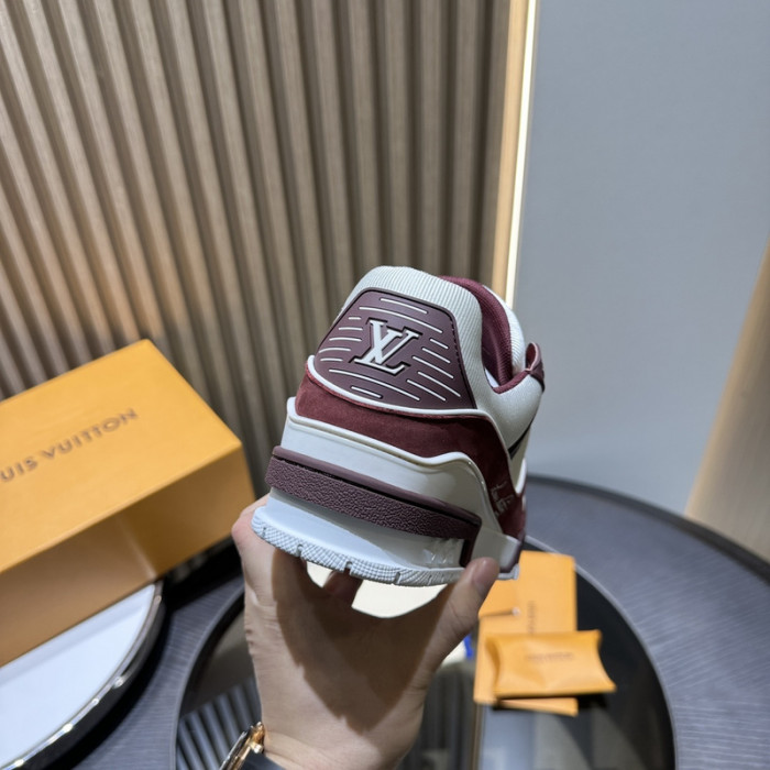 L1VV TRAINER