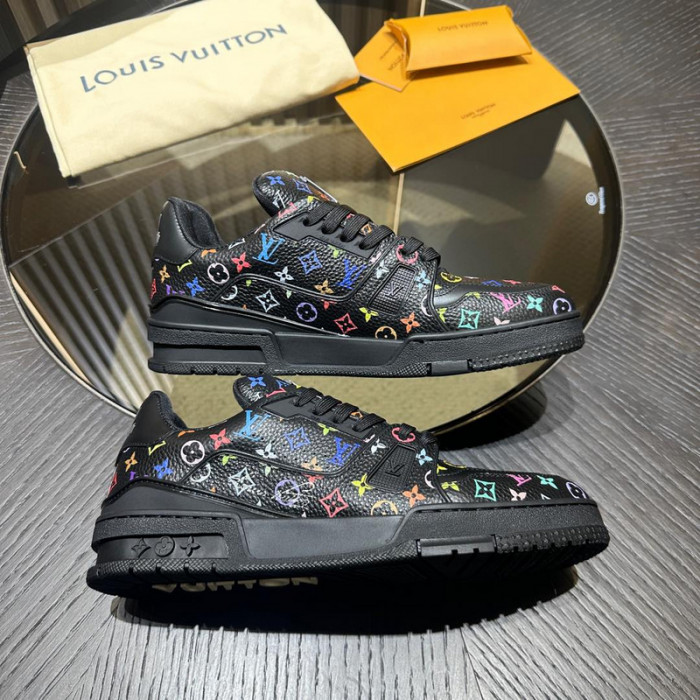 L1VV TRAINER