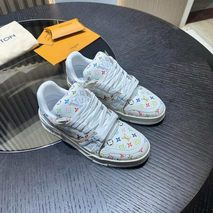 L1VV TRAINER