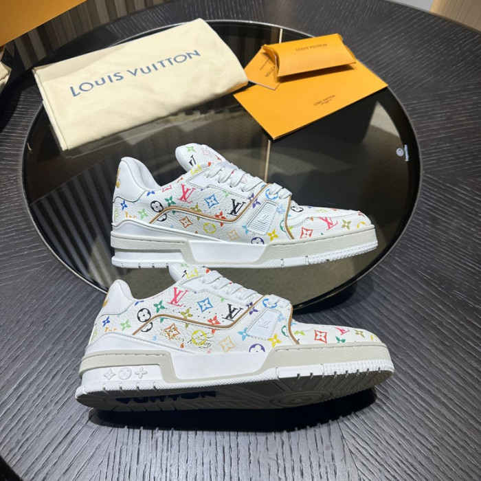 L1VV TRAINER