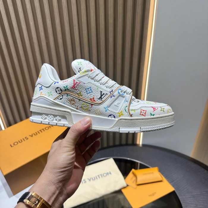 L1VV TRAINER