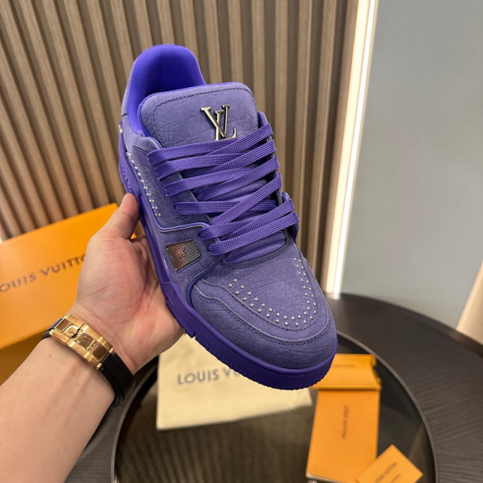 L1VV TRAINER