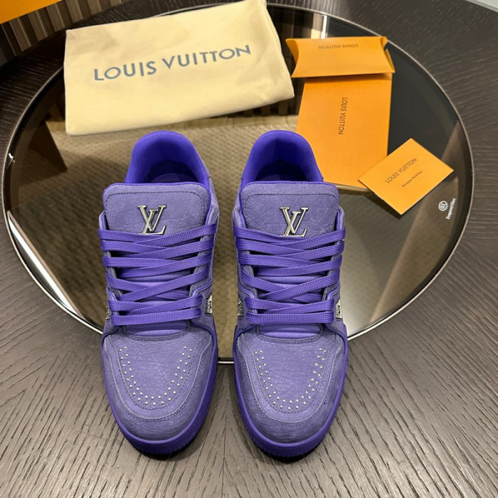 L1VV TRAINER
