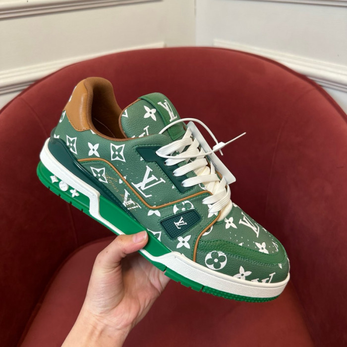 L1VV TRAINER
