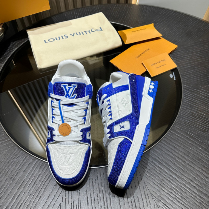 L1VV TRAINER