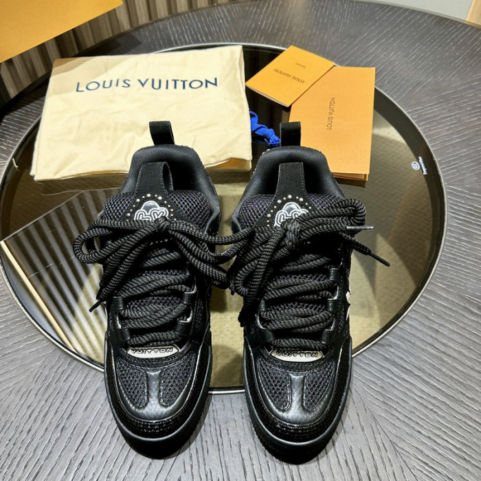 L1VV TRAINER