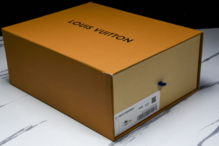 L1VV TRAINER