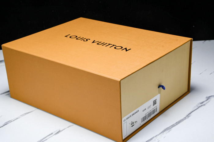 L1VV TRAINER