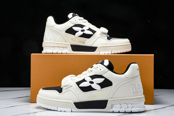 L1VV TRAINER