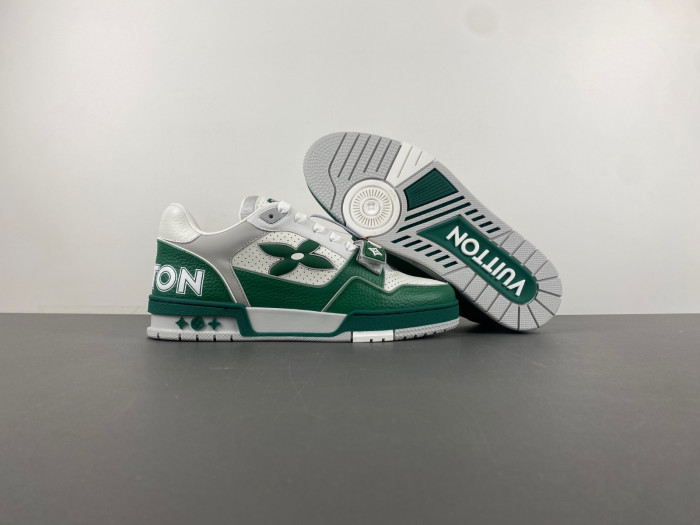 L1VV TRAINER
