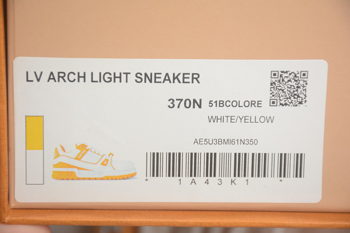 L1VV TRAINER