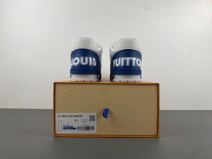L1VV TRAINER