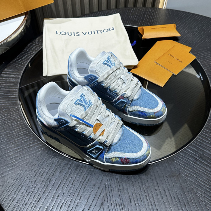 L1VV TRAINER