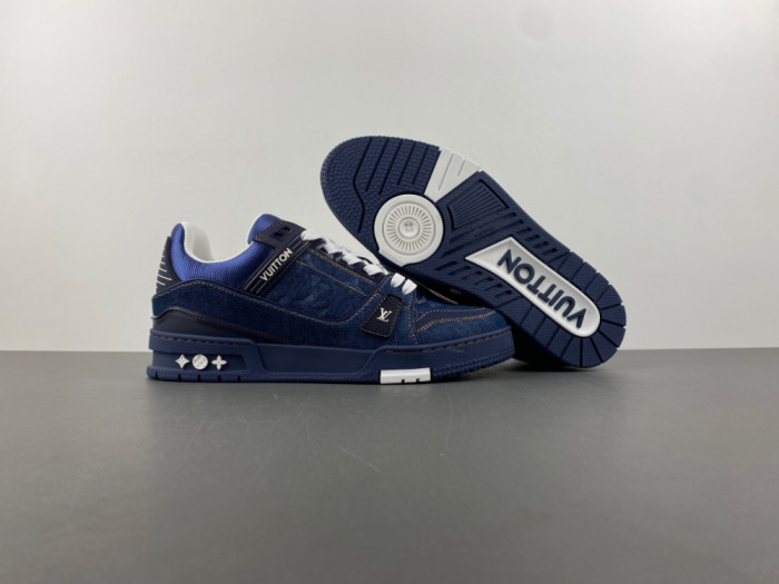 L1VV TRAINER