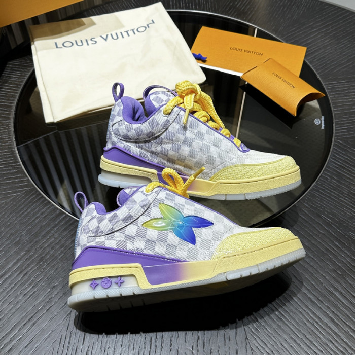 L1VV TRAINER
