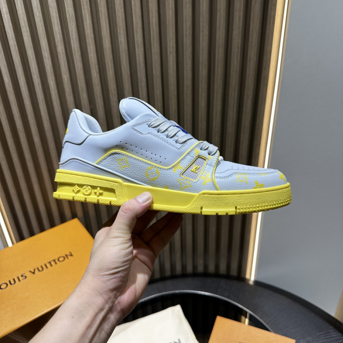 L1VV TRAINER