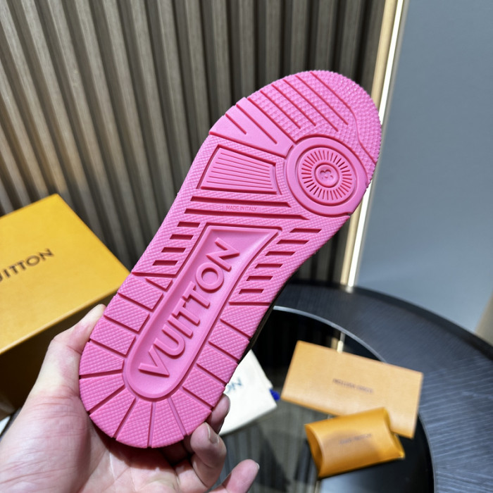 L1VV TRAINER