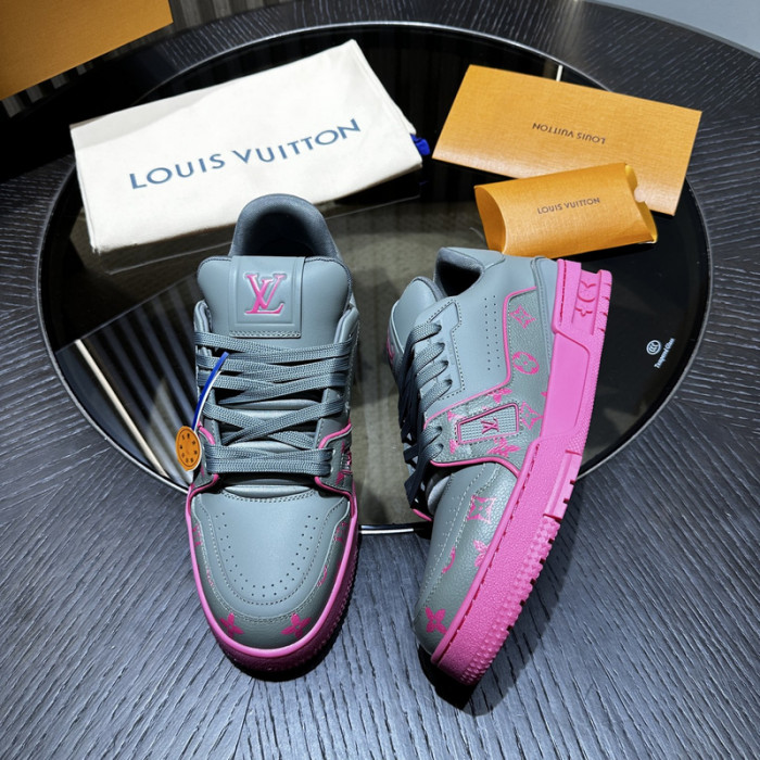 L1VV TRAINER