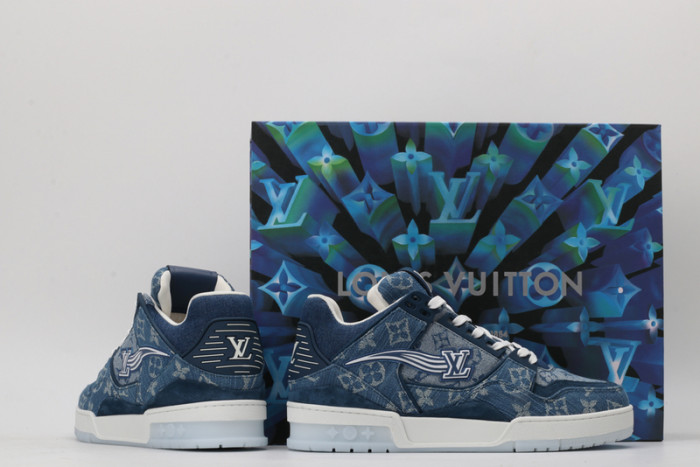 L1VV TRAINER