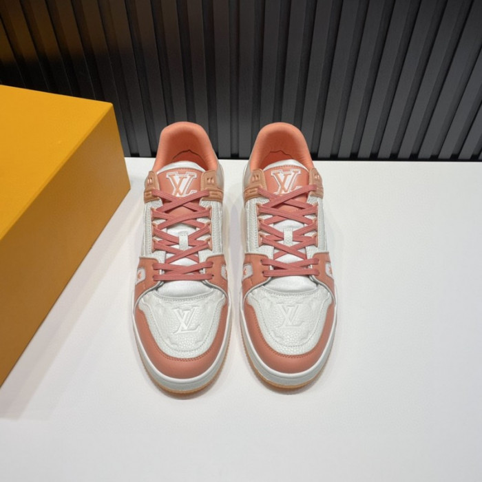 L1VV TRAINER