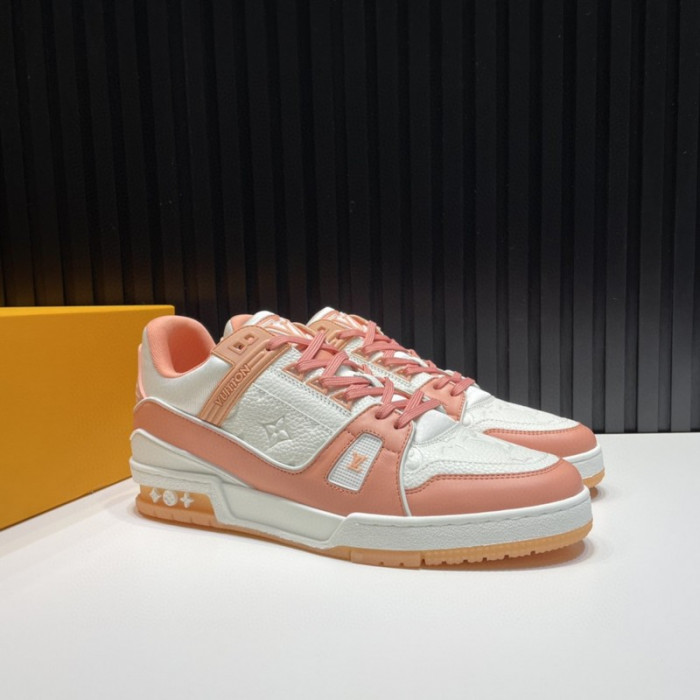 L1VV TRAINER
