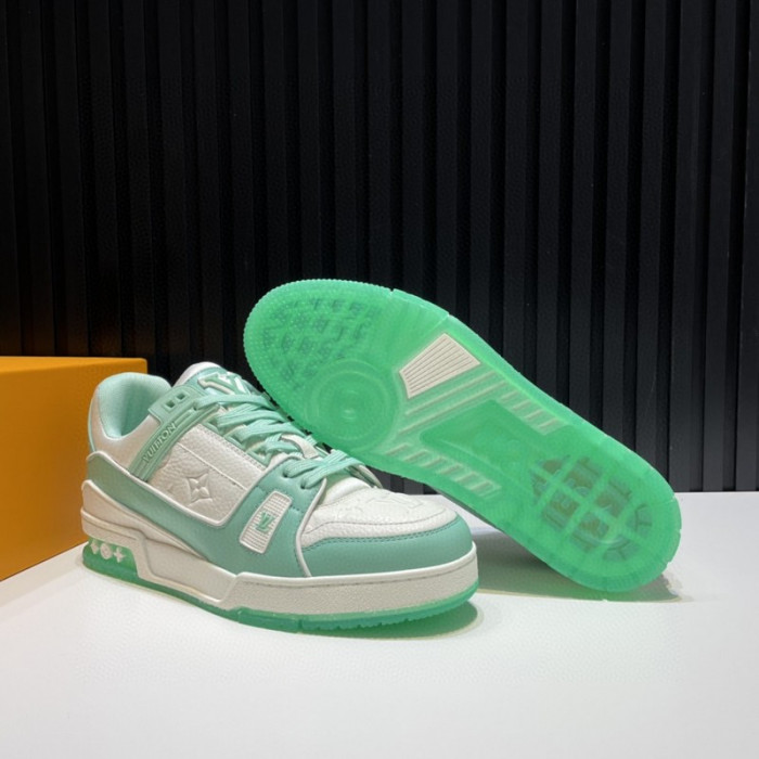 L1VV TRAINER