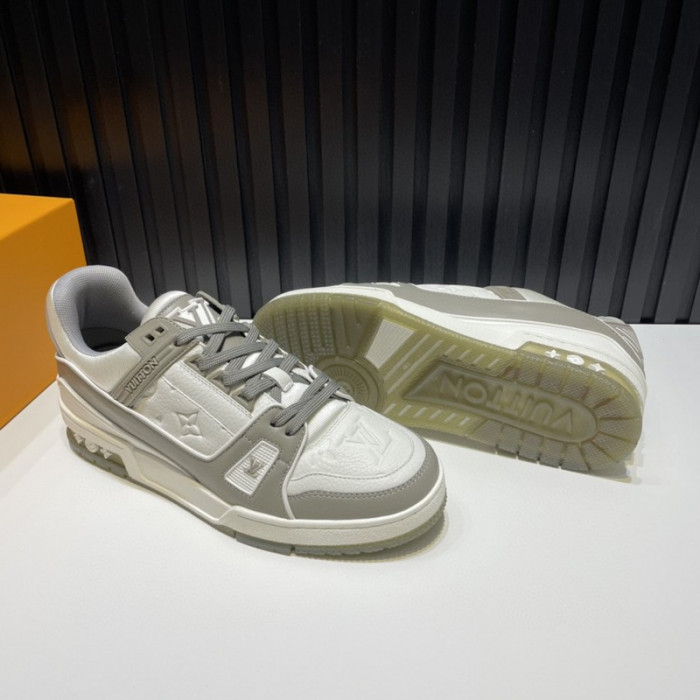 L1VV TRAINER