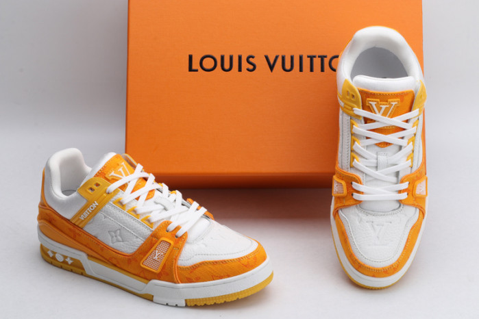 L1VV TRAINER