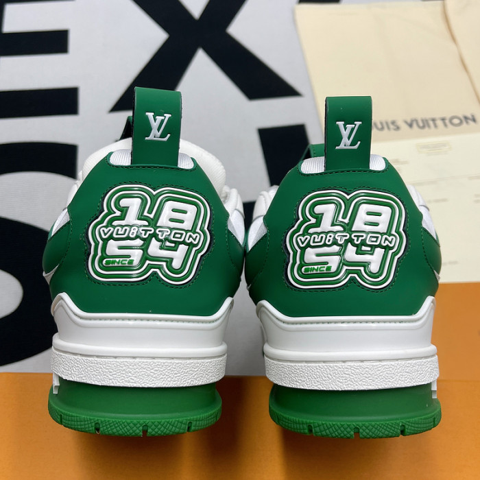 L1VV TRAINER