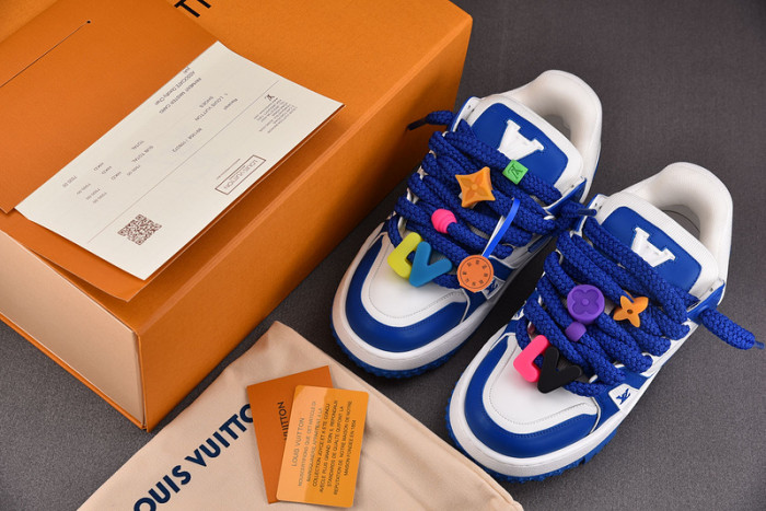 L1VV TRAINER
