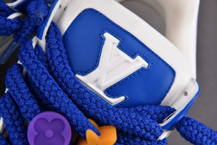 L1VV TRAINER