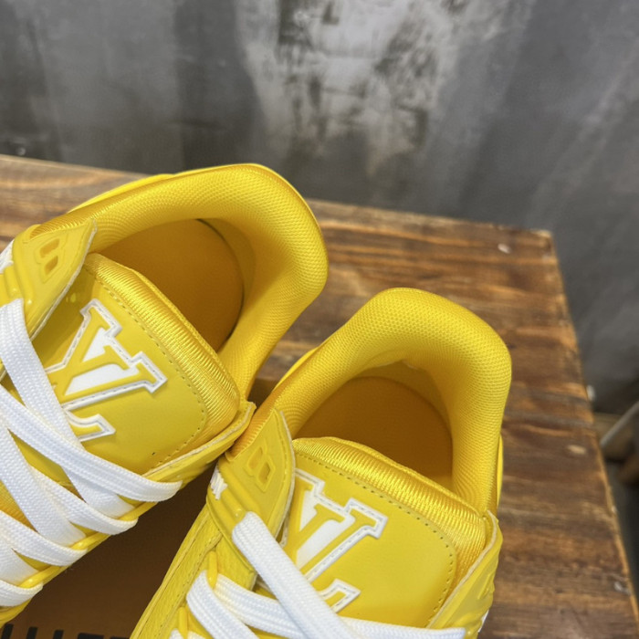 L1VV TRAINER