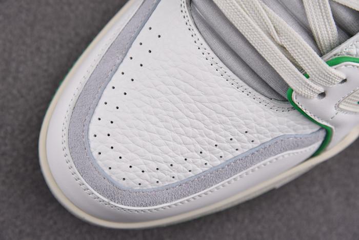 L1VV TRAINER