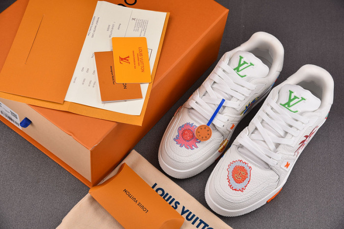 L1VV TRAINER
