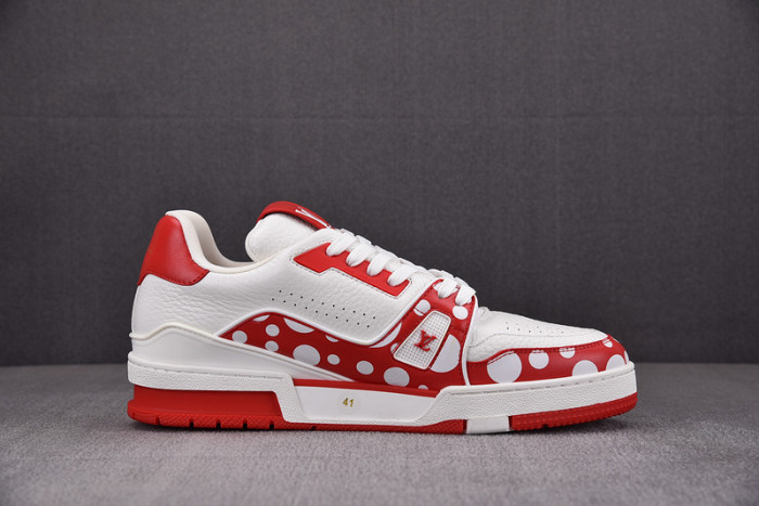 L1VV TRAINER